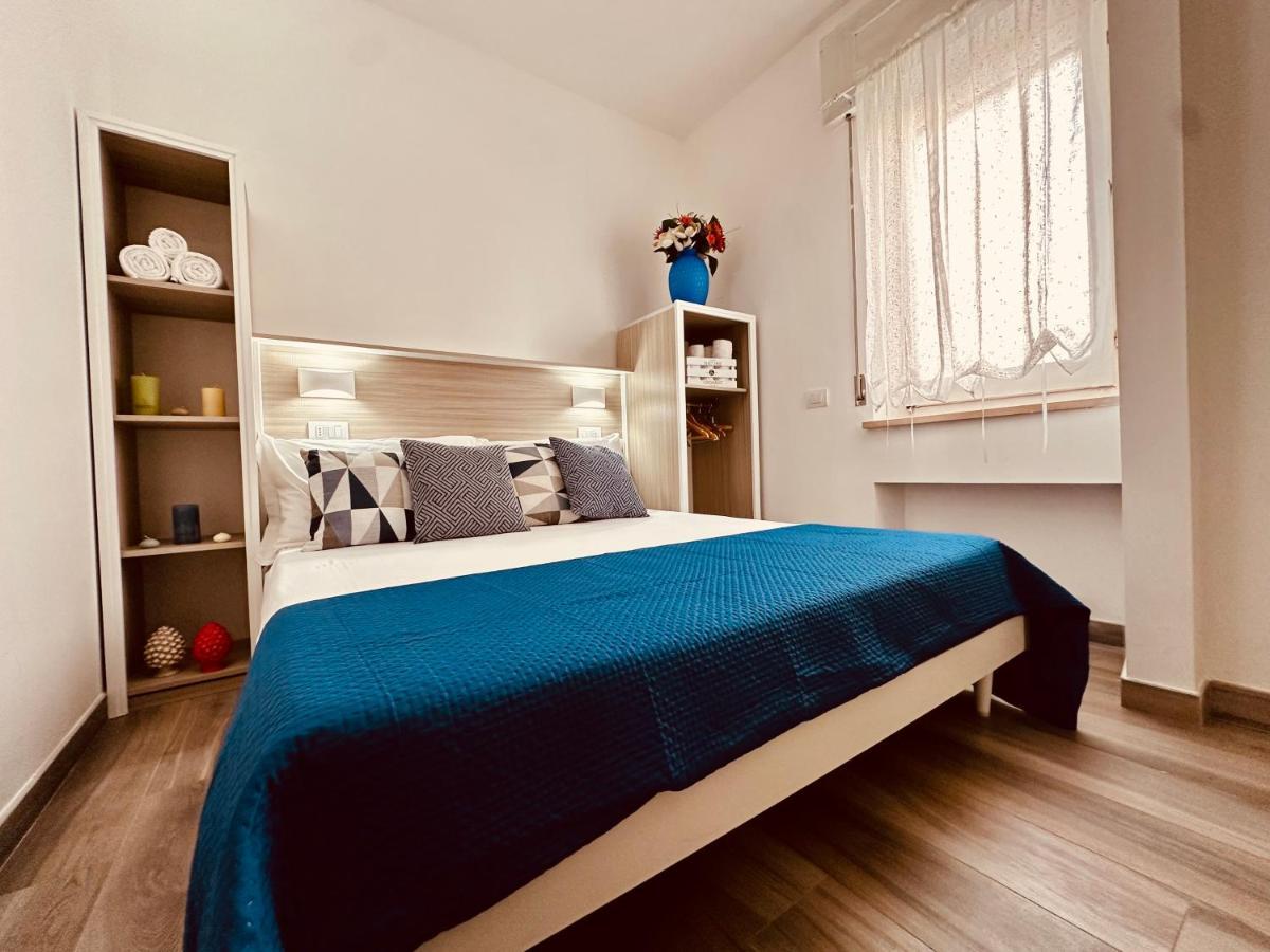 B&B The Sea - Family Rooms - Free Parking Тропеа Екстериор снимка
